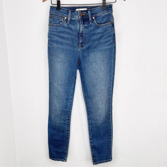 Madewell Denim - Madewell Curvy High Rise Skinny Crop Jeans 25